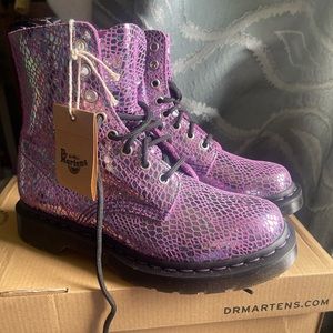 1460 PASCAL SNAKE METALLIC SUEDE BOOTS dr marten